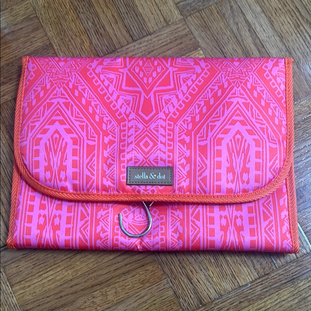 Stella & Dot Pink and Orange Clutch